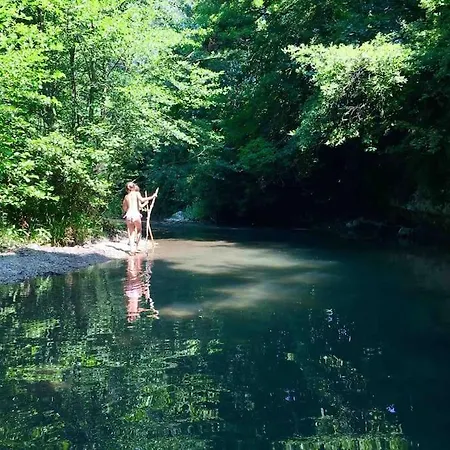 Les Pieds Dans L'Eau, L'Estancot - Riviere Privee - Piscine Nyaraló *
